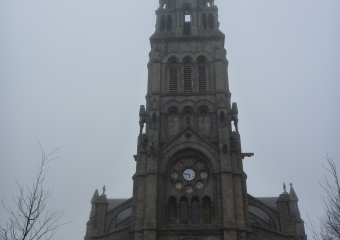 Brest_smaller_P1010650-gothic-church-daytime